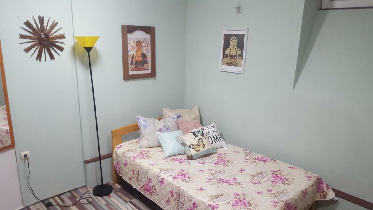 Apartament Modern And Old Base Sofia